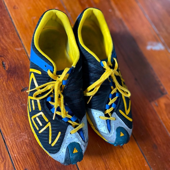 Men's Keen A86 Sports Shoes Sneakers GTS 1210 - Picture 1 of 6